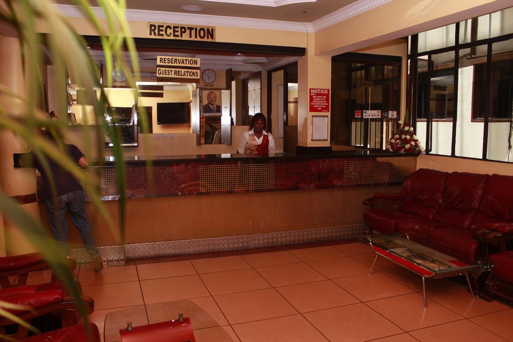 Hotel Central Park Nairobi Buitenkant foto